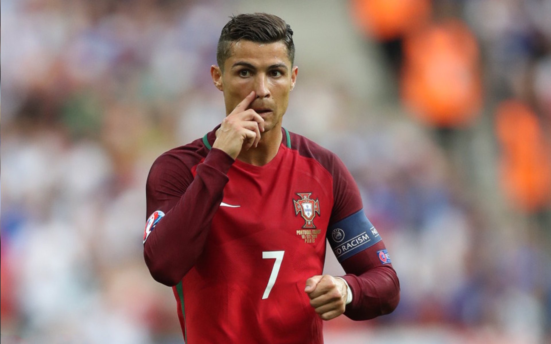 欧联杯淘汰赛阶段竞争加剧